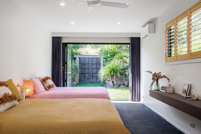 Aurora - Broken Head retreat with pool