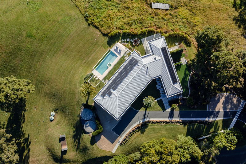 Myocum Retreat - luxury hinterland estate with pool