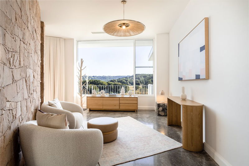 Myocum Retreat - luxury hinterland estate with pool