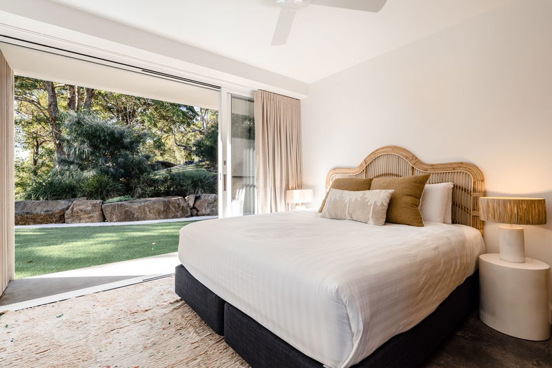 Myocum Retreat - luxury hinterland estate with pool