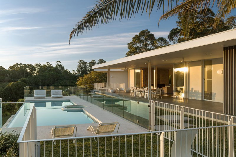 Myocum Retreat - luxury hinterland estate with pool