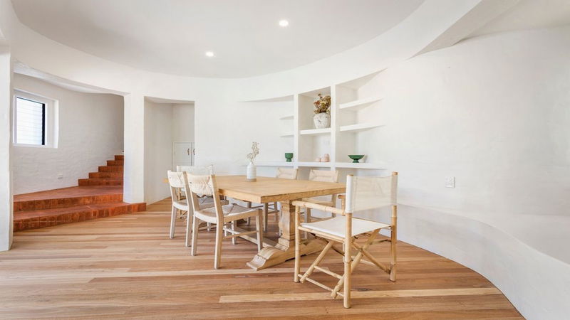 Casa Bonita - retro-chic home with pool