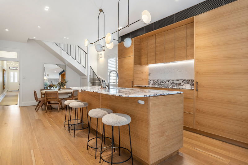 Clovelly Beachside Gem