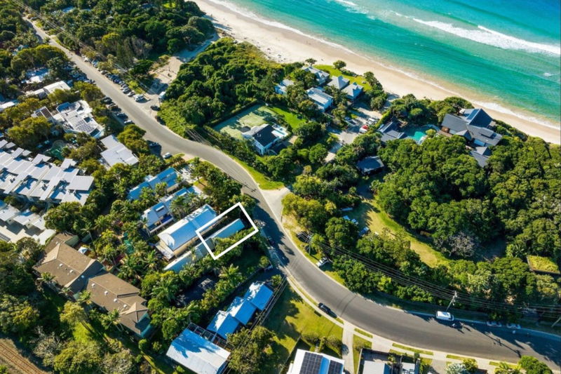 Le Petit Chou  - steps from Belongil Beach