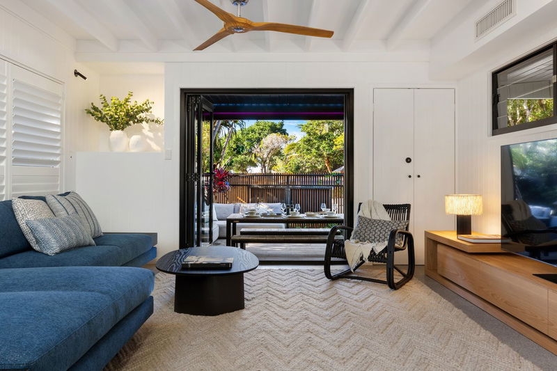 Le Petit Chou  - steps from Belongil Beach