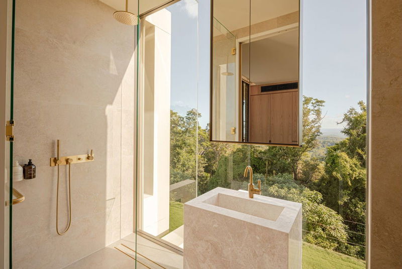 Amar - Panoramic Views