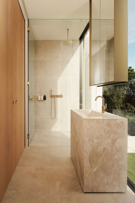 Amar - Panoramic Views