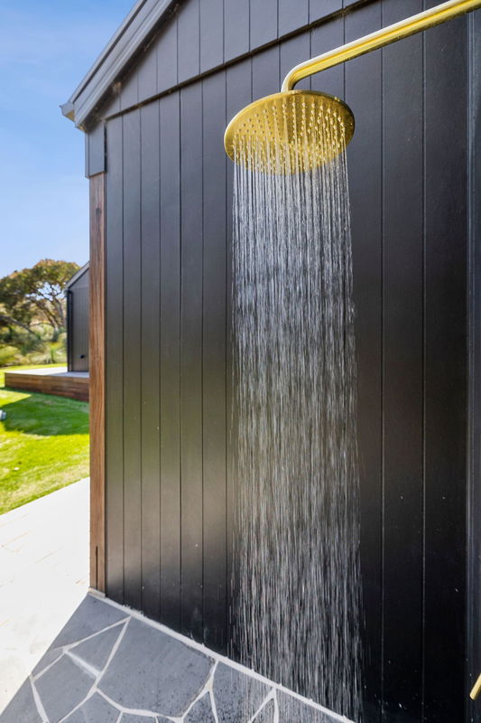 Moggs Luxury Escape