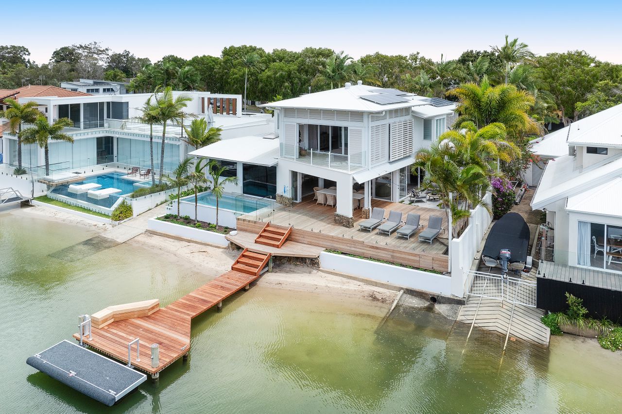 Noosa Noosaville (Tippy Toes) (Lucy - Noosa - Noosaville)