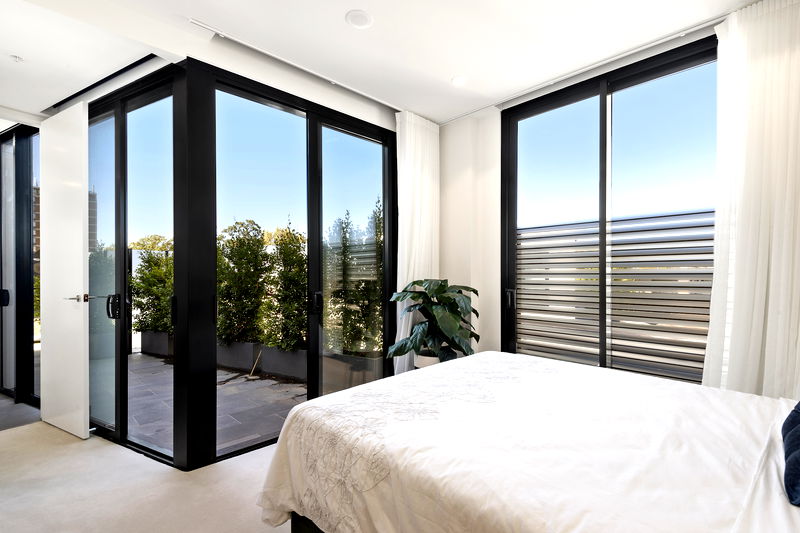 Toorak Luxe 03