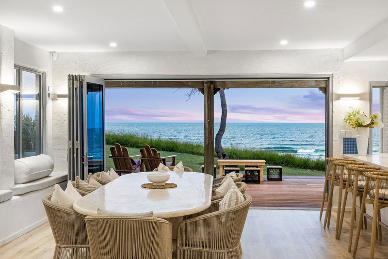 Yinneburra Yaroomba - Beachfront house in Yaroomba beach