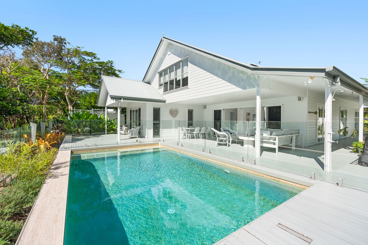 Beachway Marcoola (Marcoola Beach Villa) (Winders Beach House)
