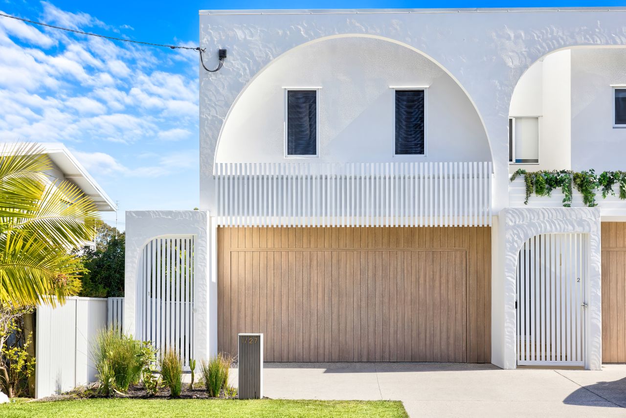 Keywest Coolum Beach (La Dolce Vita) (Key West Beach House)