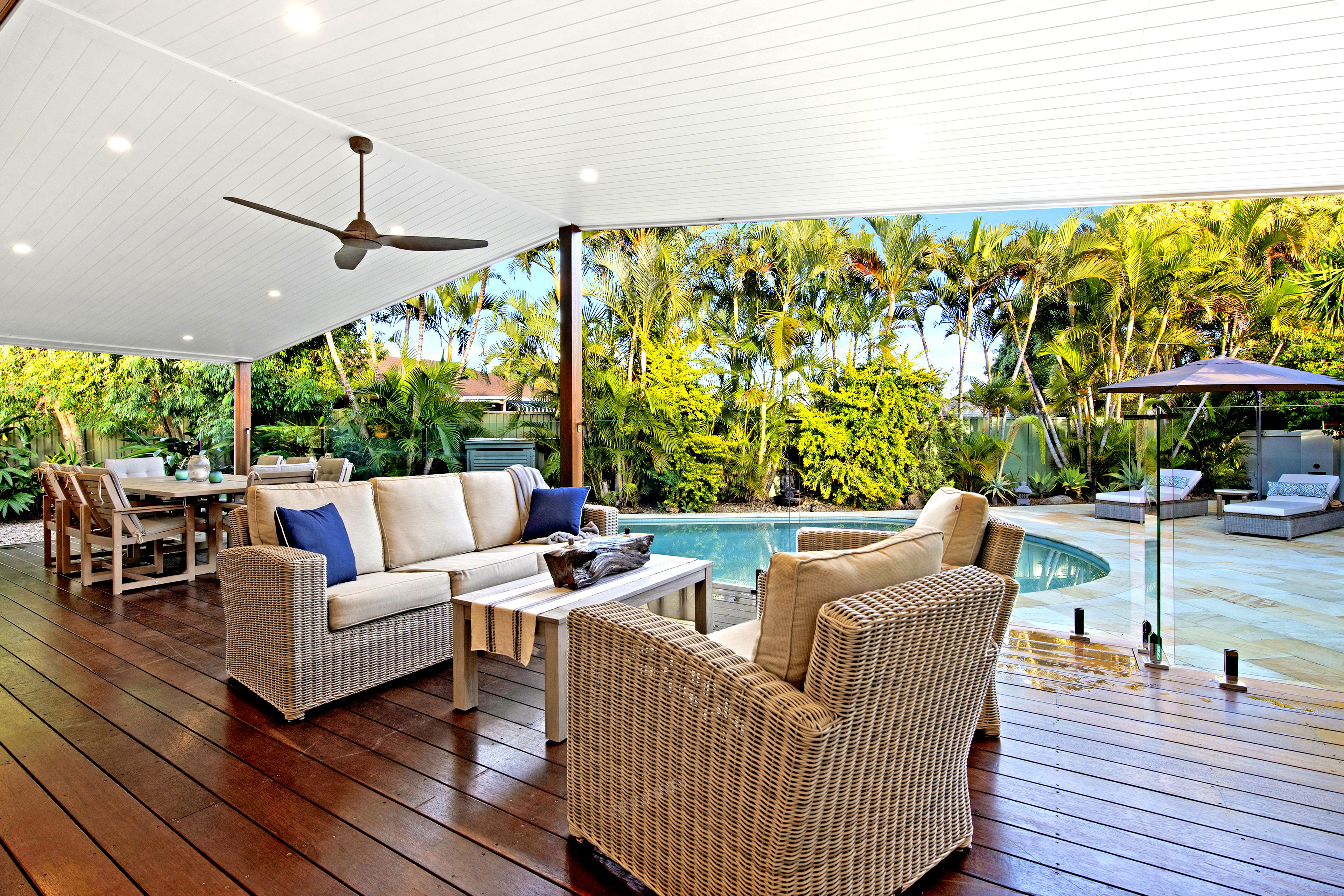 Luxico Mermaid Retreat (Heated Pool)