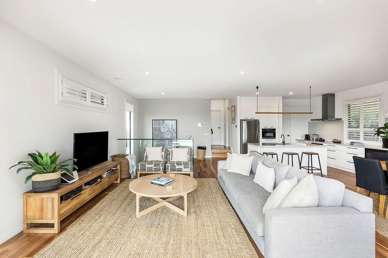 Byron Mount Martha (Luxury Heated Pool and Views)