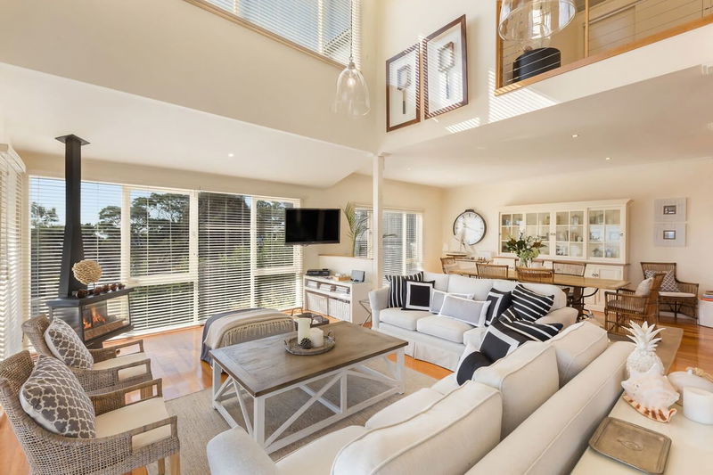 Burrawang Mount Martha (Chic Luxury with Pool and Views)