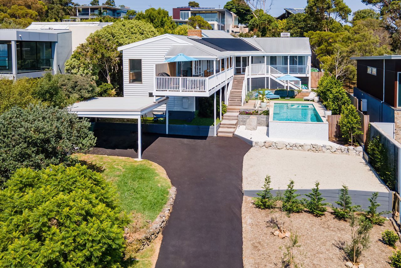 Ian Mount Martha (Saltcliff Mt Martha) (Mt Martha Coastal Retreat)