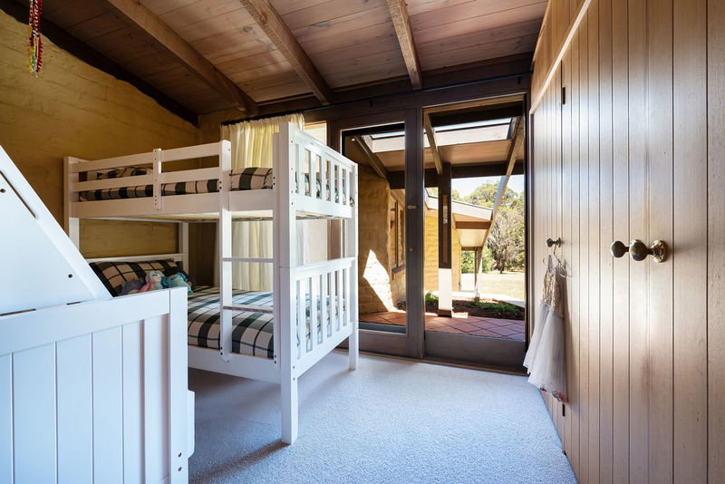 Point Leo Red Hill South (Rural Luxe with Pool)