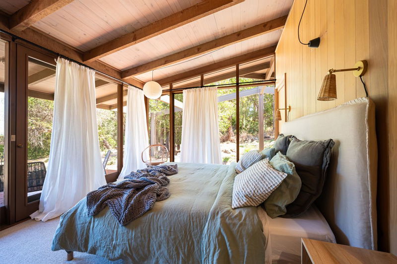 Point Leo Red Hill South (Rural Luxe with Pool)