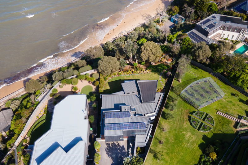 Kelburn Somers (Clifftop Luxury with Pool & Sauna)