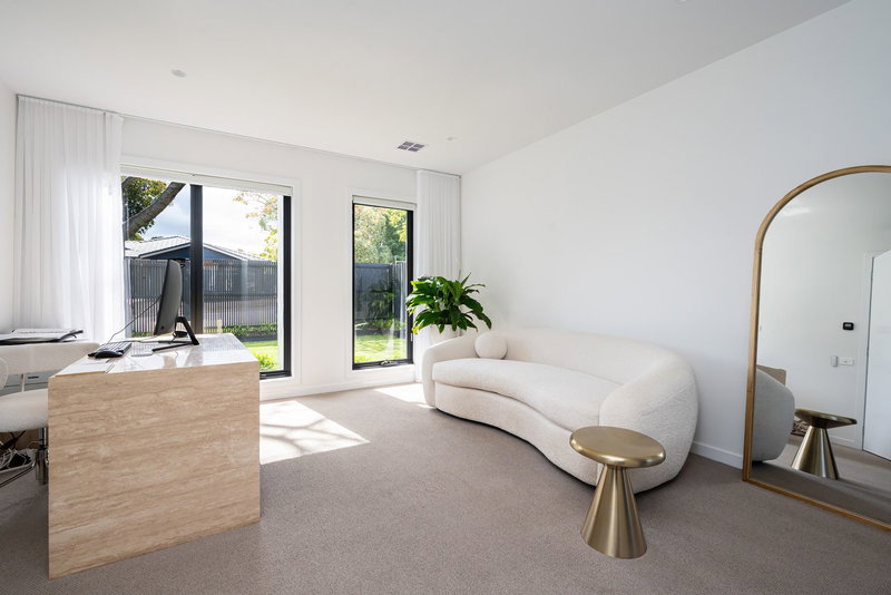 View Mount Eliza (Luxe Modern by the Village)