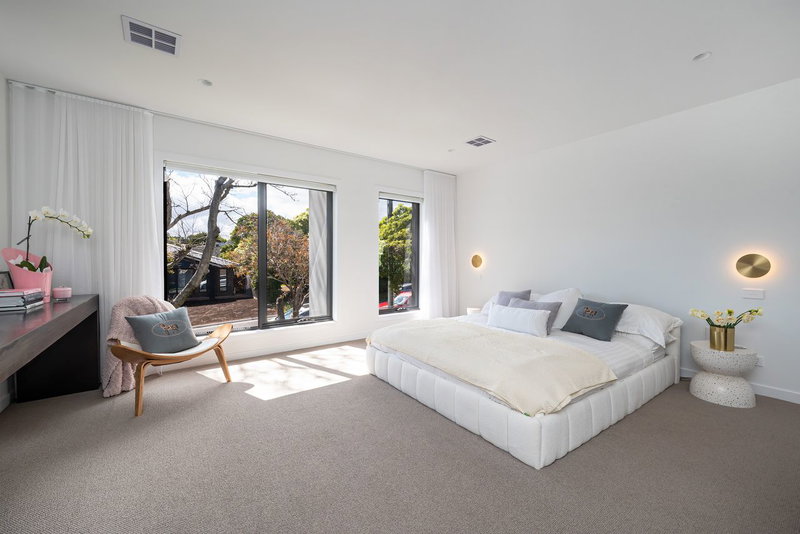 View Mount Eliza (Luxe Modern by the Village)