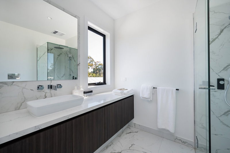 View Mount Eliza (Luxe Modern by the Village)