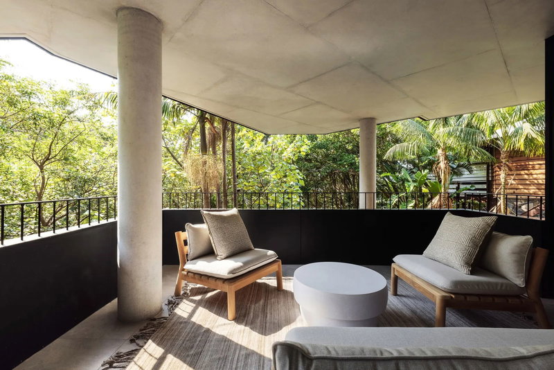 Brownell Byron Bay 647 (Stunning ocean views)