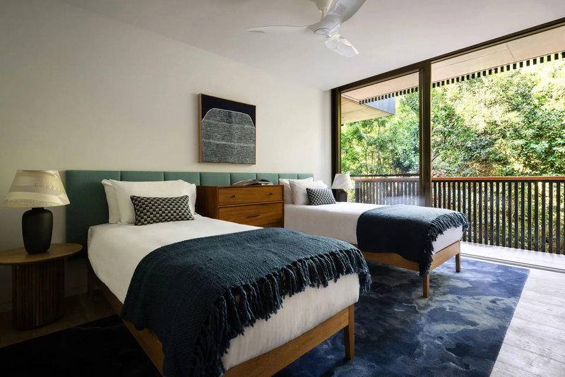 Brownell Byron Bay 647 (Stunning ocean views)