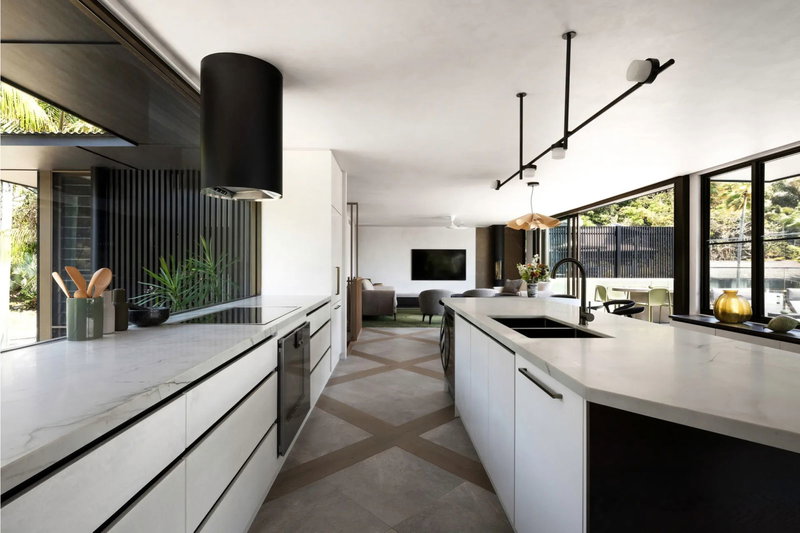 Brownell Byron Bay 648 (Stunning ocean views)