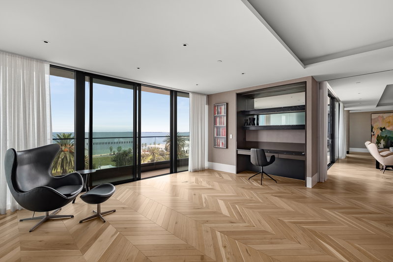 Esplanade St Kilda 650