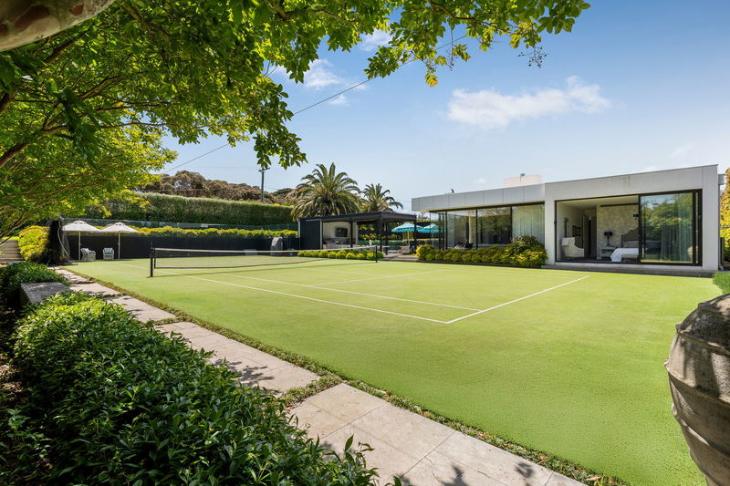 The Judge at Portsea (Magnesium Pool and spa)