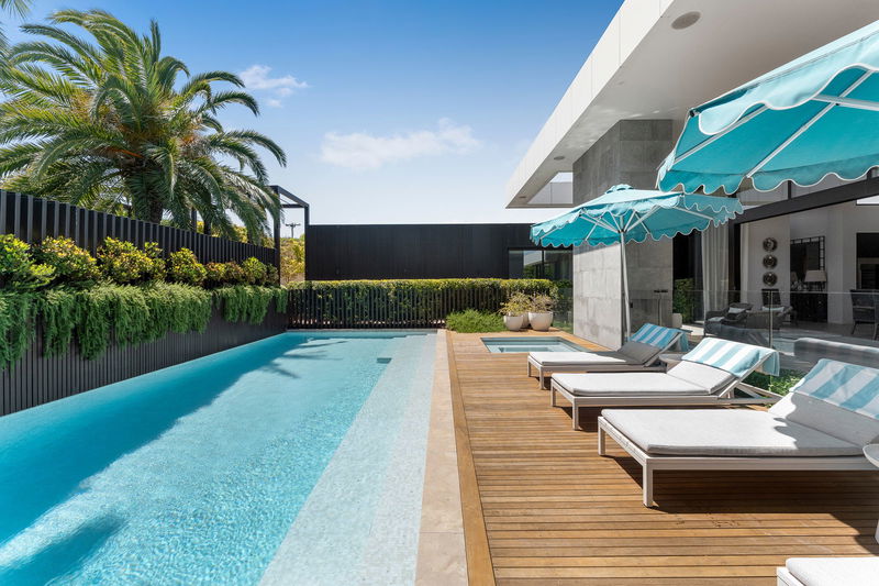 The Judge at Portsea (Magnesium Pool and spa)