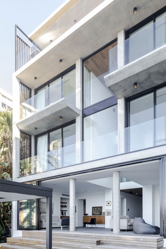 Sutherland (Heated Pool)