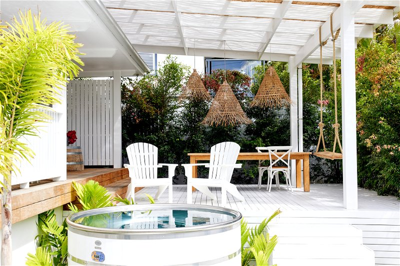 Picadilly Palms (With spa & IR sauna)