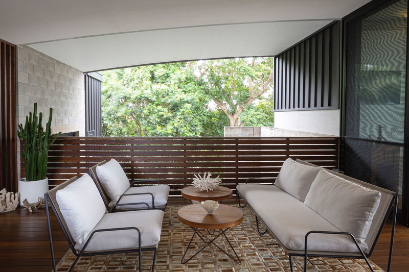 Sands at Seaview - spacious & contemporary