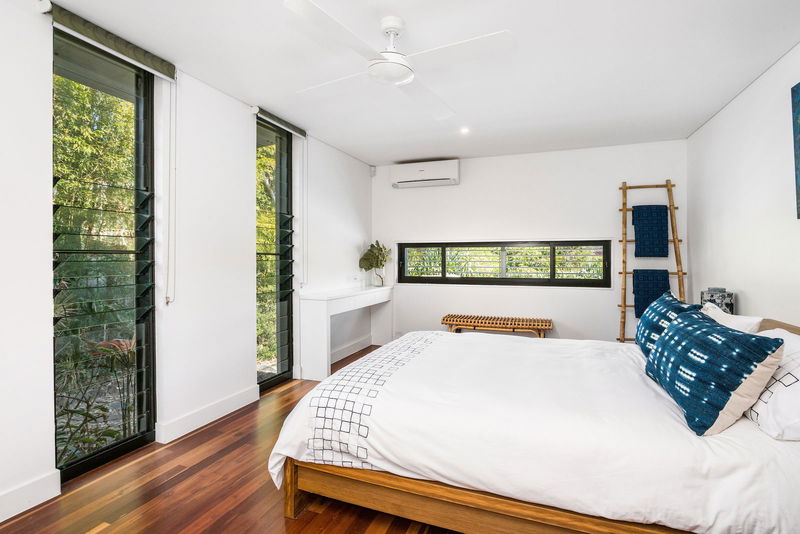 Sands at Seaview - spacious & contemporary