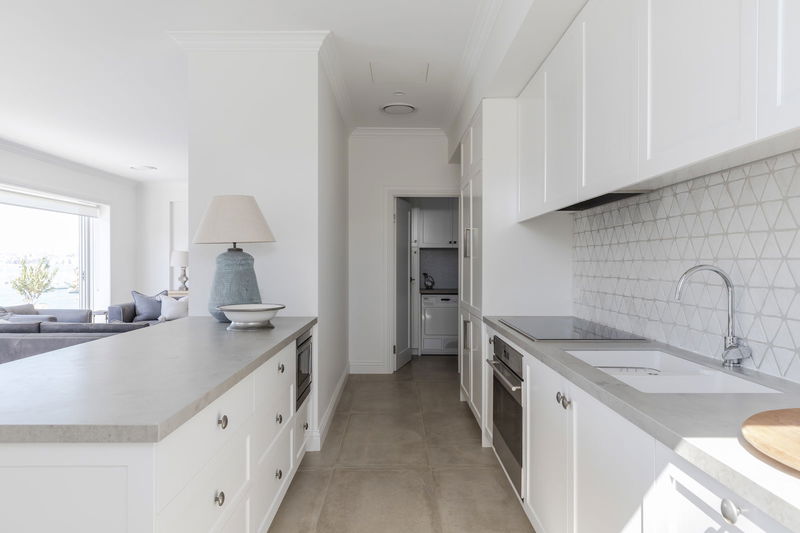 The Boat House (Walk to Beach)