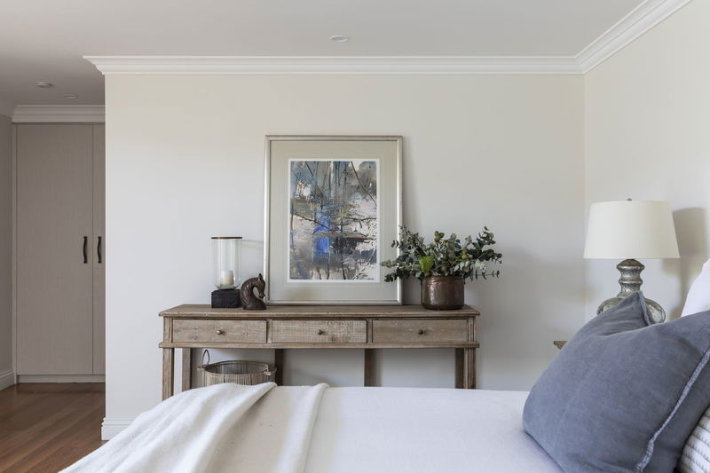 The Boat House (Walk to Beach)