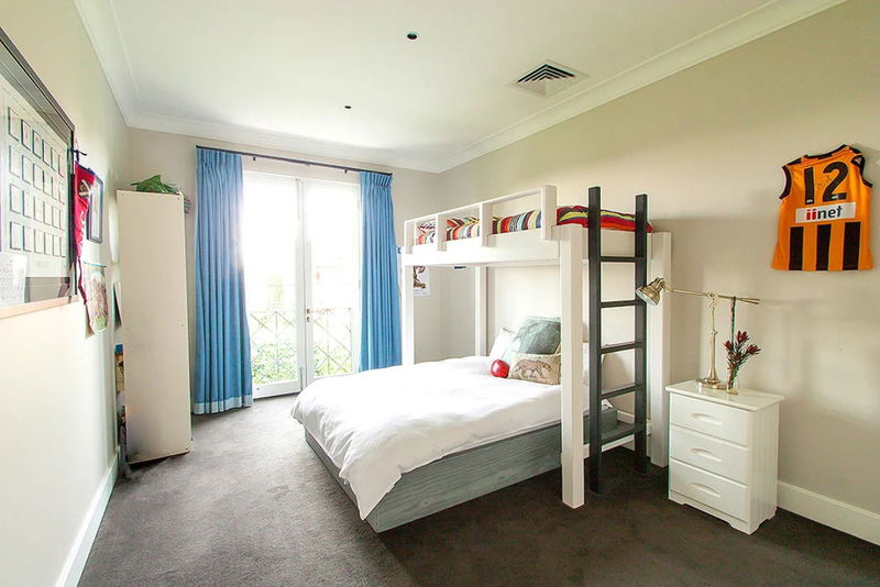 Chesterfield Ave (Heated Pool)