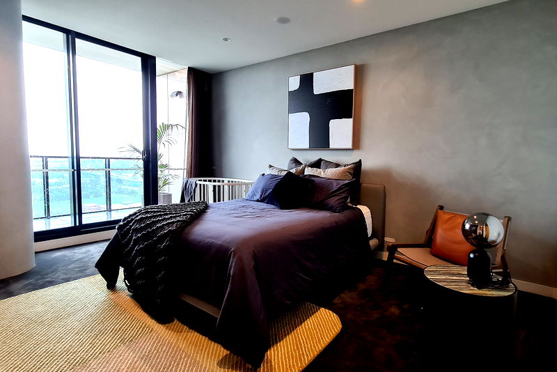 Port Melbourne Penthouse (Heated Pool)