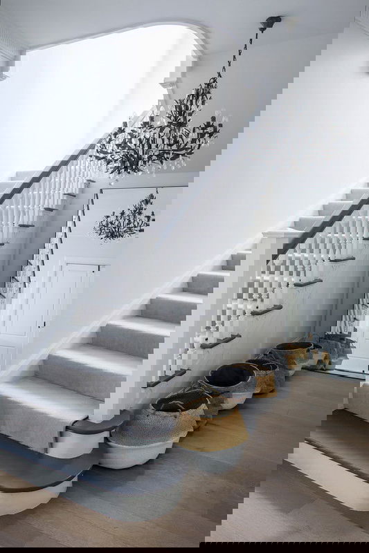 Kambala (Heated pool with view)