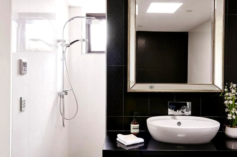 Hartpury (Heated Pool)