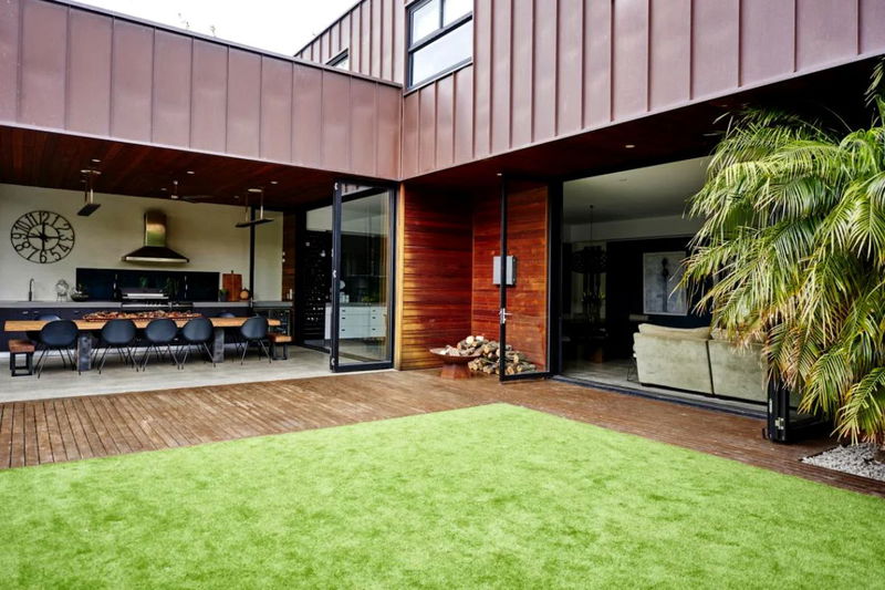 Hartpury (Heated Pool)