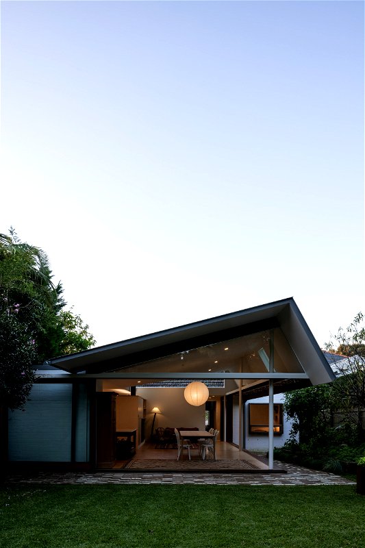 Mosman Secret Garden (With Car Parking)