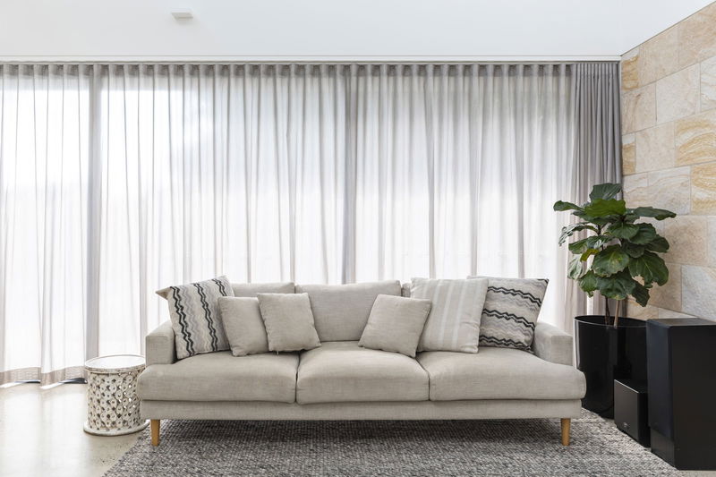 Clovelly Pool Escape (Walk to the beach)