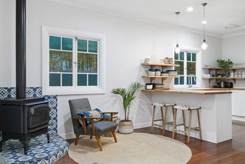 Costa Rica in Byron (Walk to the beach)