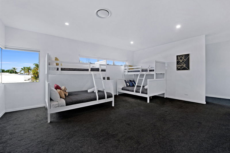 Majestic Palms (Heated Pool)