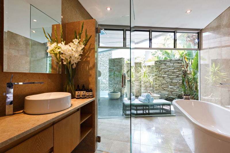 Aqua (With Car Parking)